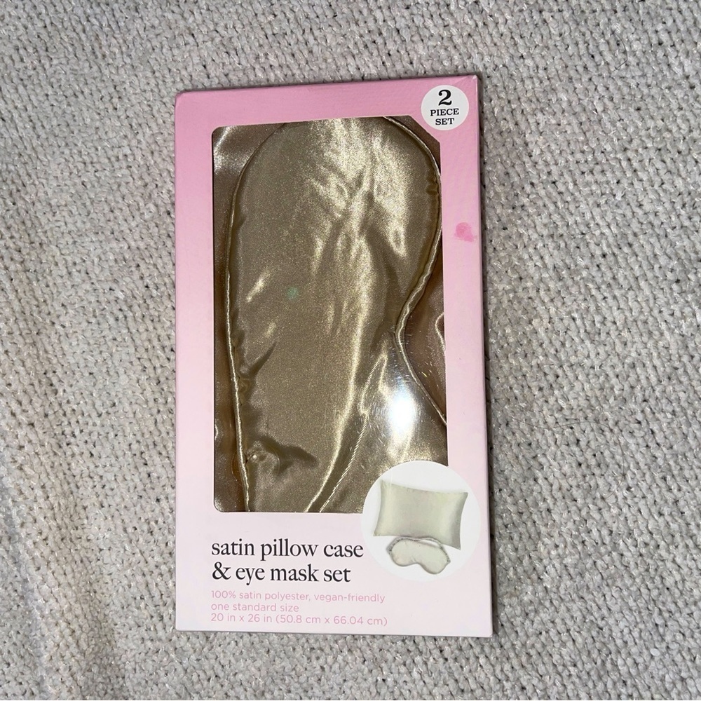 🎁 NIB Satin Pillow Case & Eye Mask Set - Beige - Picture 1 of 4